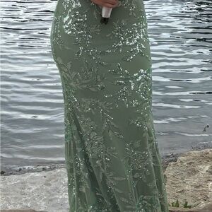 Windsor Green Sequin Maxi Dress